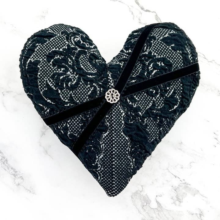 Black and White Heart Pillow with a Button for wholesale by Sumie Tachibana
