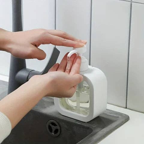 BRECK + FOX - Wholesale Soap Dispenser - Nordic Soap Dispenser6
