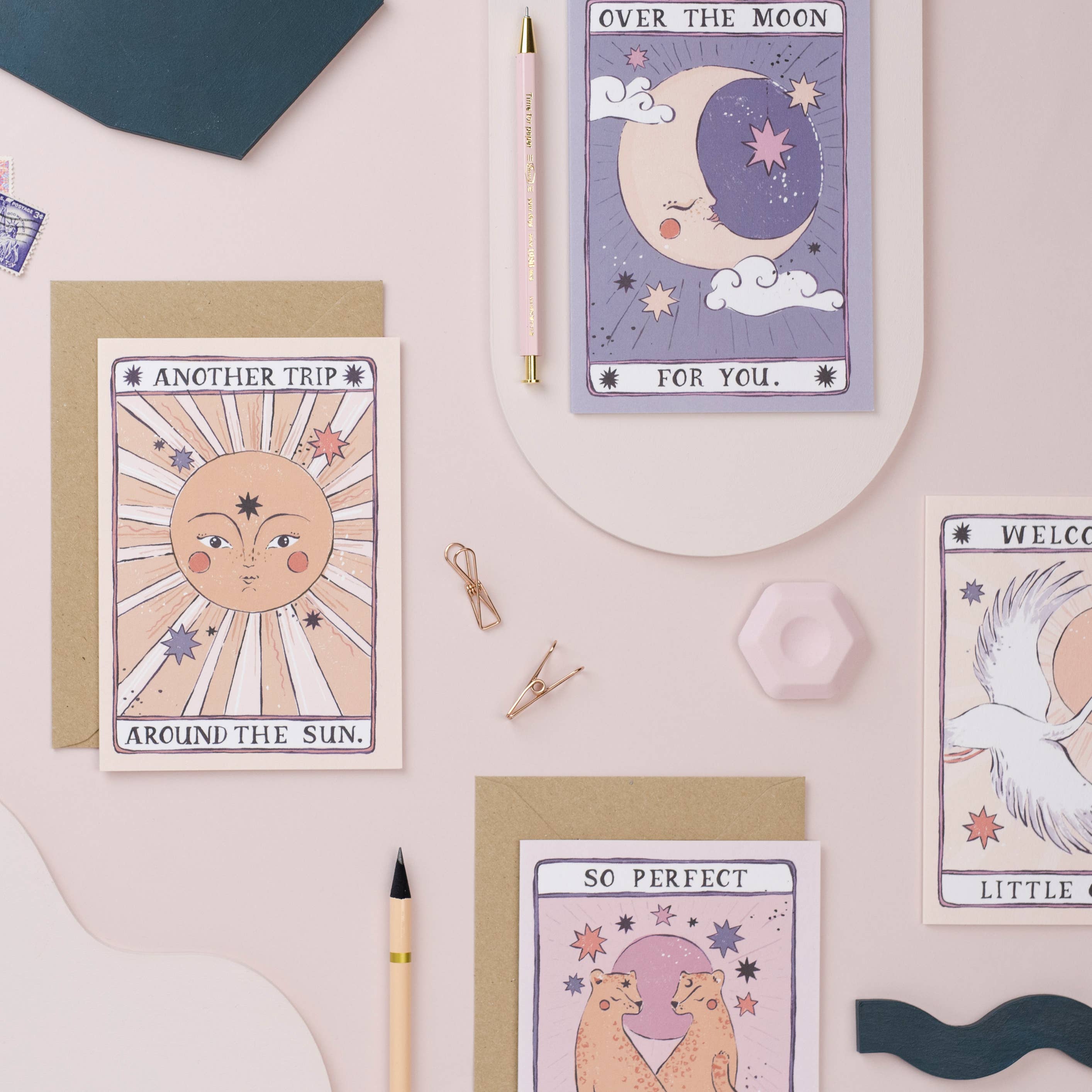 Sister Paper Co. – wholesale Födelsedagskort – Födelsedagskort med tarotsolmotiv | Tarotkort | Solhälsningskort6