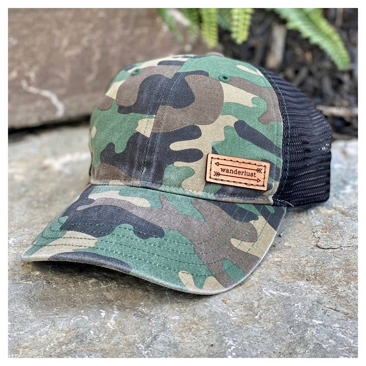 Wanderlust leren patch hoed voor wholesale door Emerald and Clay