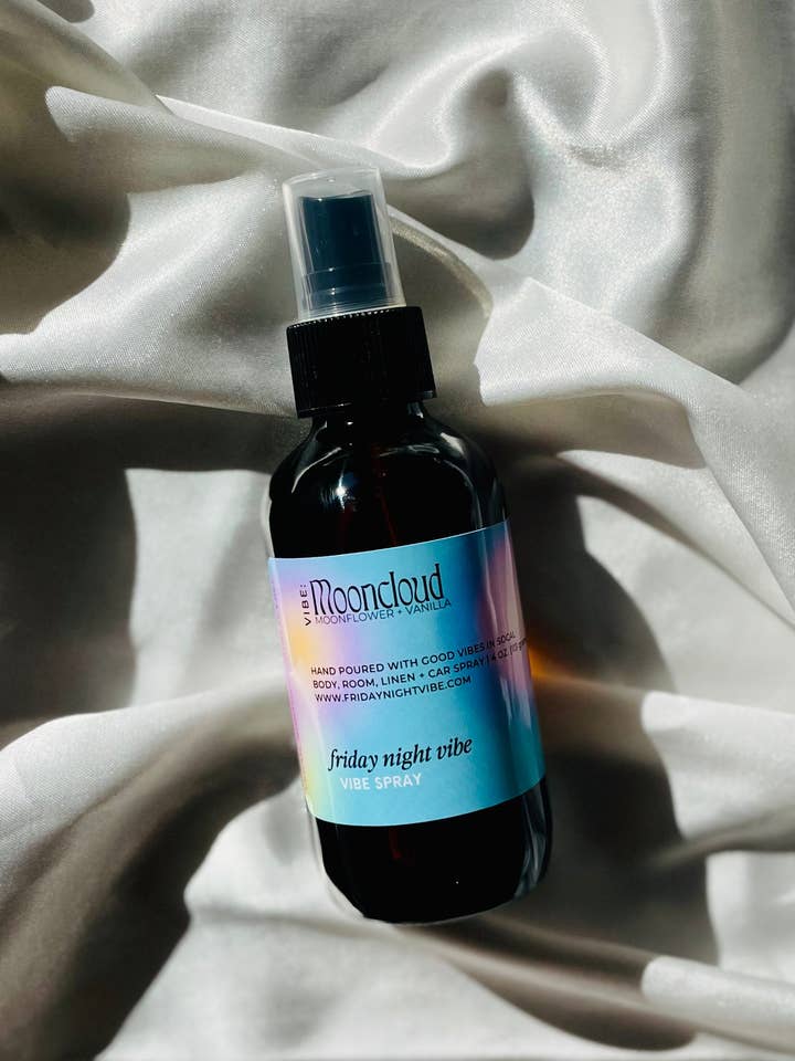 Vibe Spray : Nuage de Lune pour la vente par Friday Night Vibe