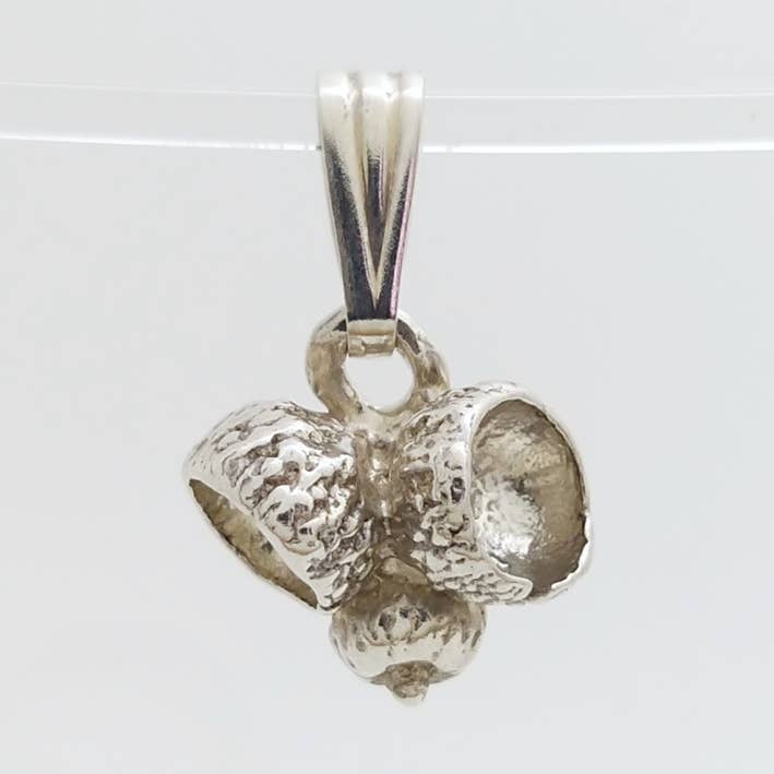 Acorn dråbe vedhæng i sølv for engroshandel hos RED HILL