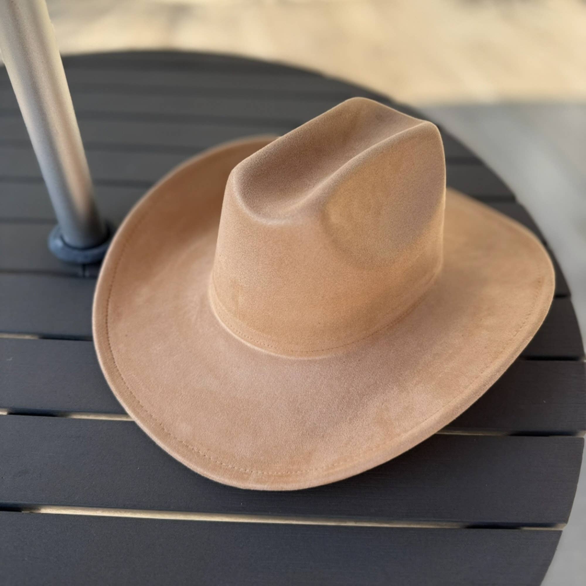 Queens INC - Wholesale Cowboy Hat - Women's - 🤠 Vegan Suede Cattleman Cowboy Hat7