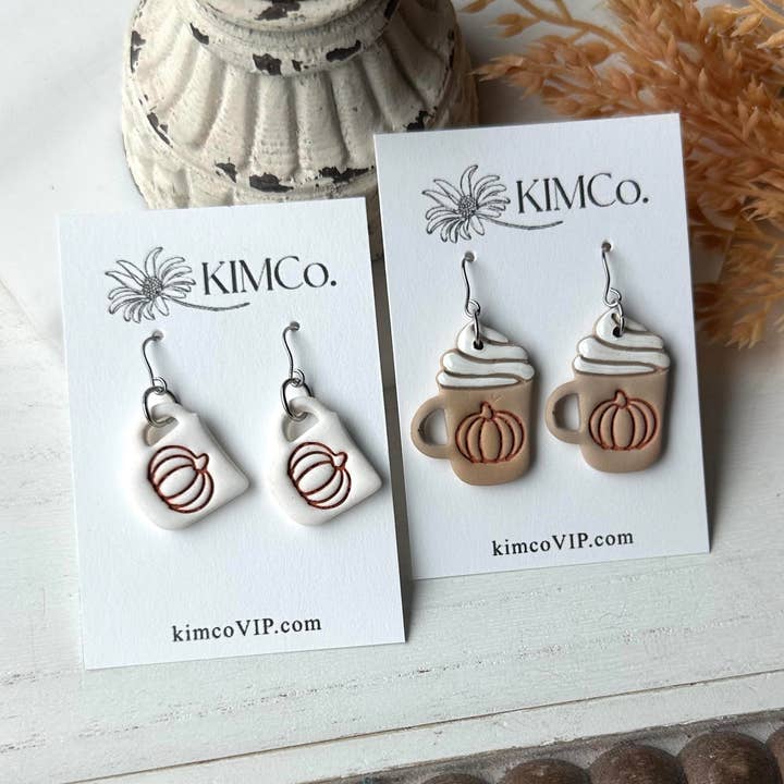 Øreringe af polymerler - Efterår - Latte/Krus for engroshandel hos KIMCo.