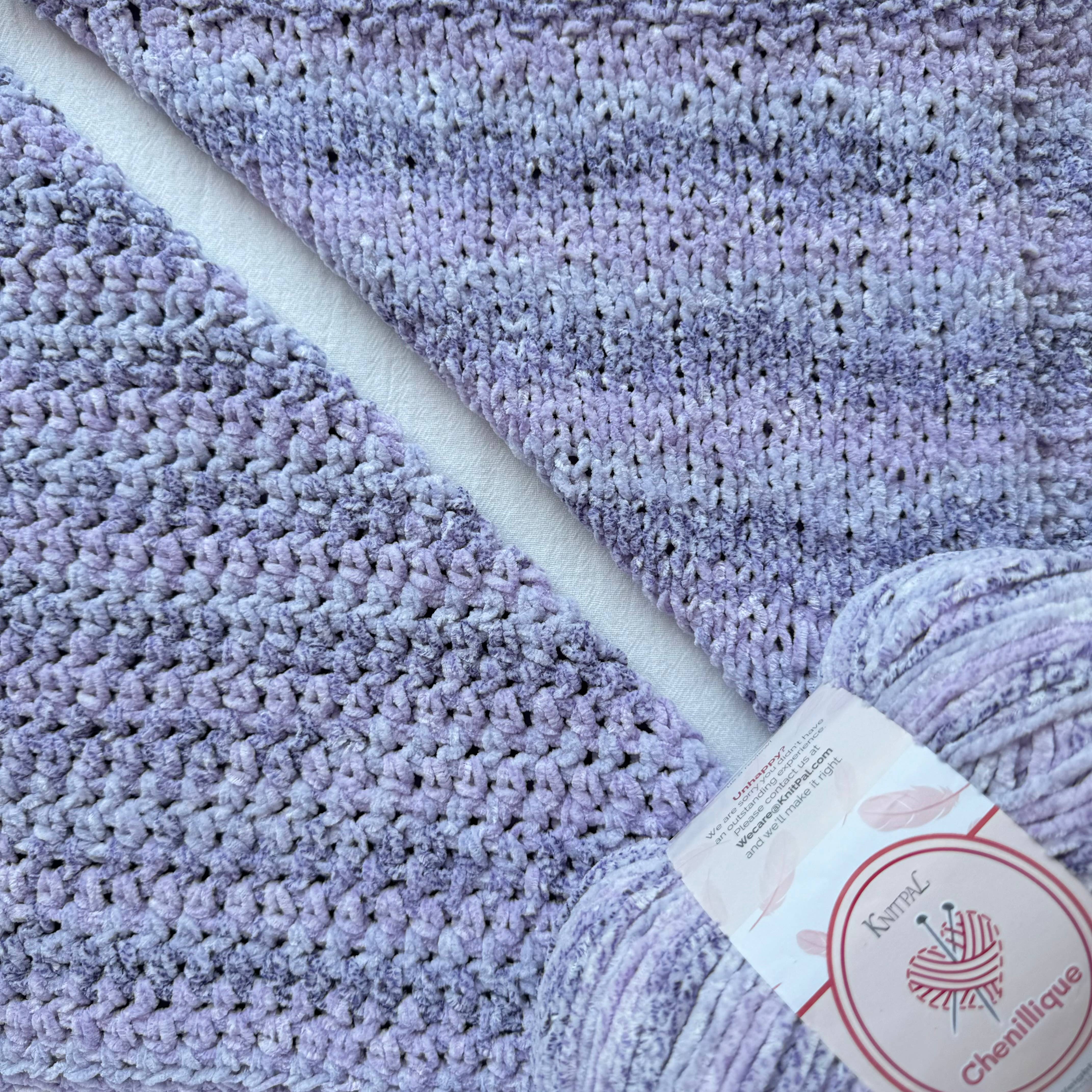 KnitPal - Wholesale Yarn - Chenillique Velvet Chenille Crochet Yarn - Worsted Weight 421