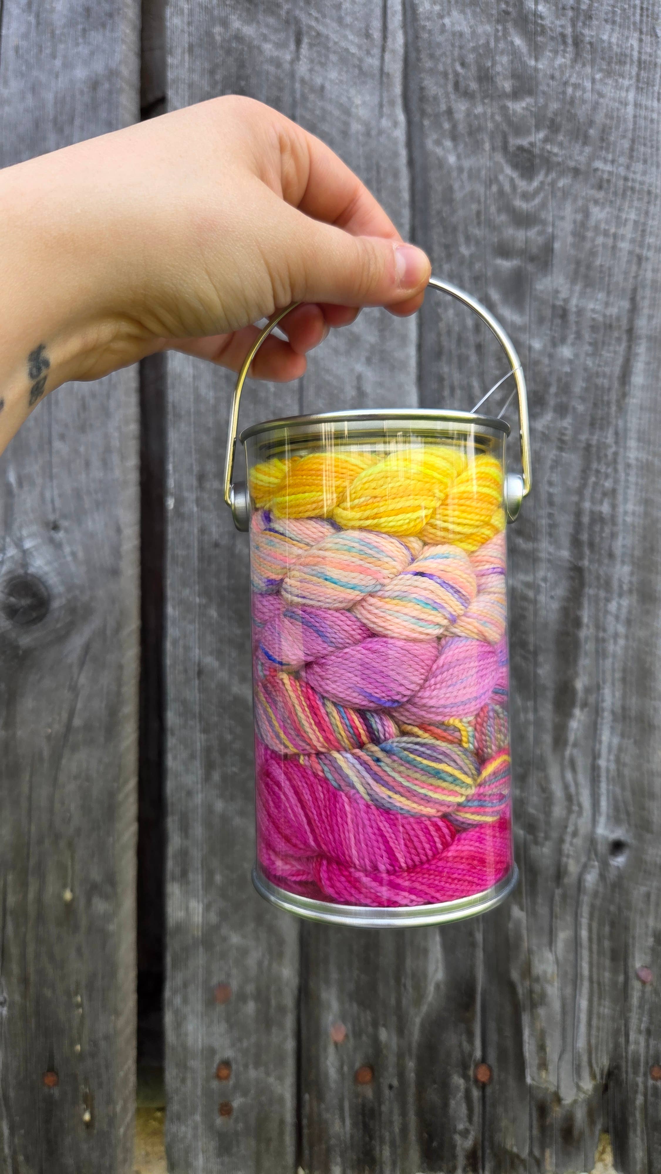 Koigu Wool Designs - Vente Fils à tricoter - Boîtes de Peinture de Fleurs Provinciales (ensembles de mini-écheveaux)31