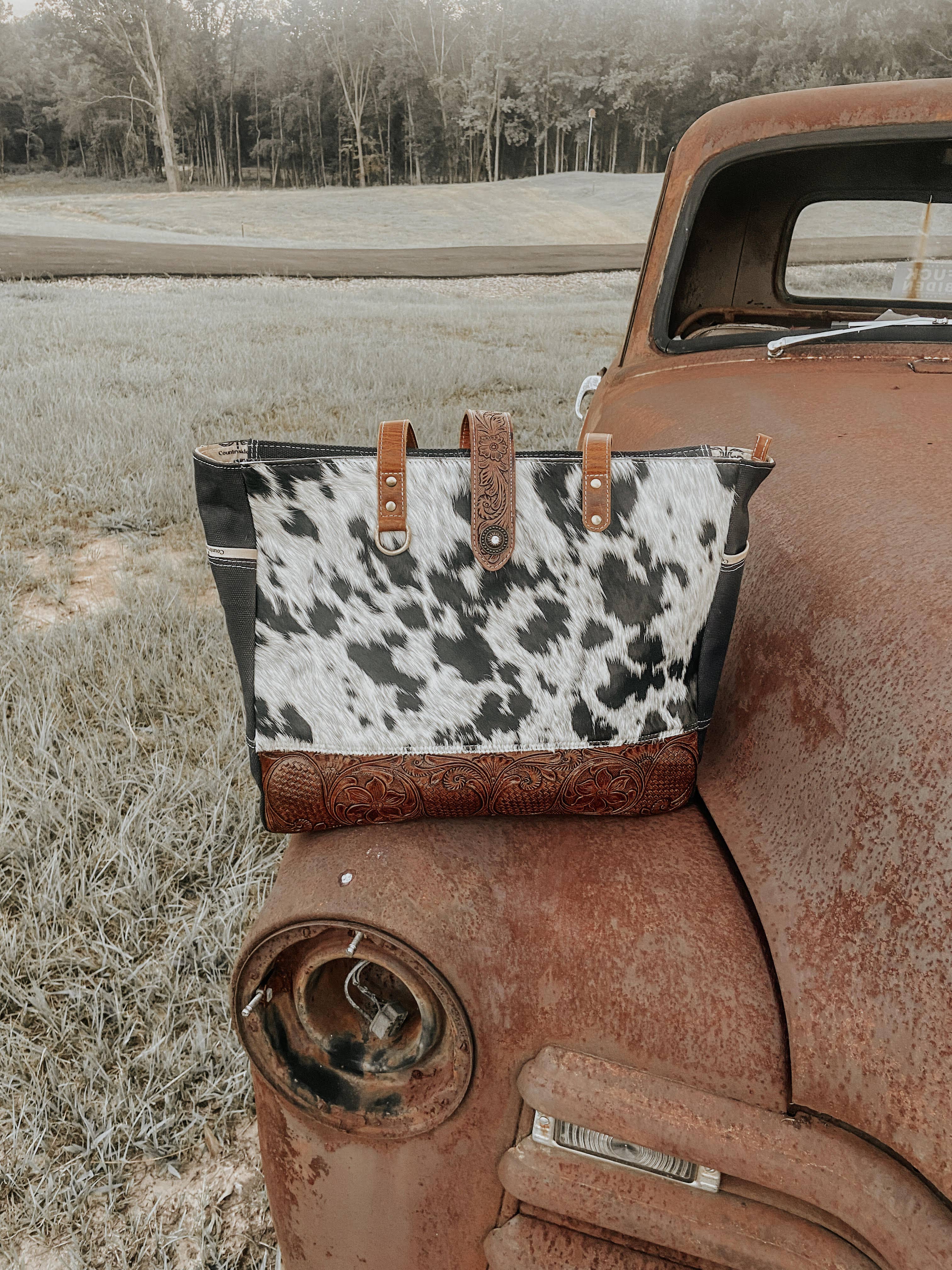 Texas Western Cowhide Bags and More - Wholesale Tote Bag - Women's - Darby Carry All Bag, Overnight bag, Computer Bag Weekender6