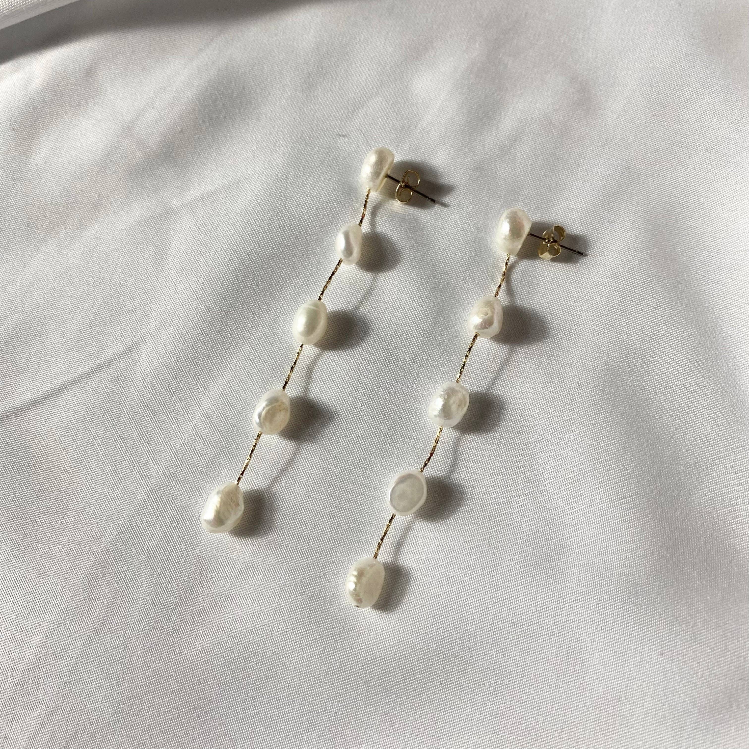 MARMELO - Wholesale Hangende/ronde oorbellen - Lineaire oorbellen met lange druppeltjes in zoetwatercultuur10