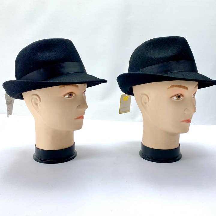 Salzmann Restwaren GmbH - Wholesale Newsboy/Schoolboy Hat - Unisex - Mix of hats hats for men and women, various models14
