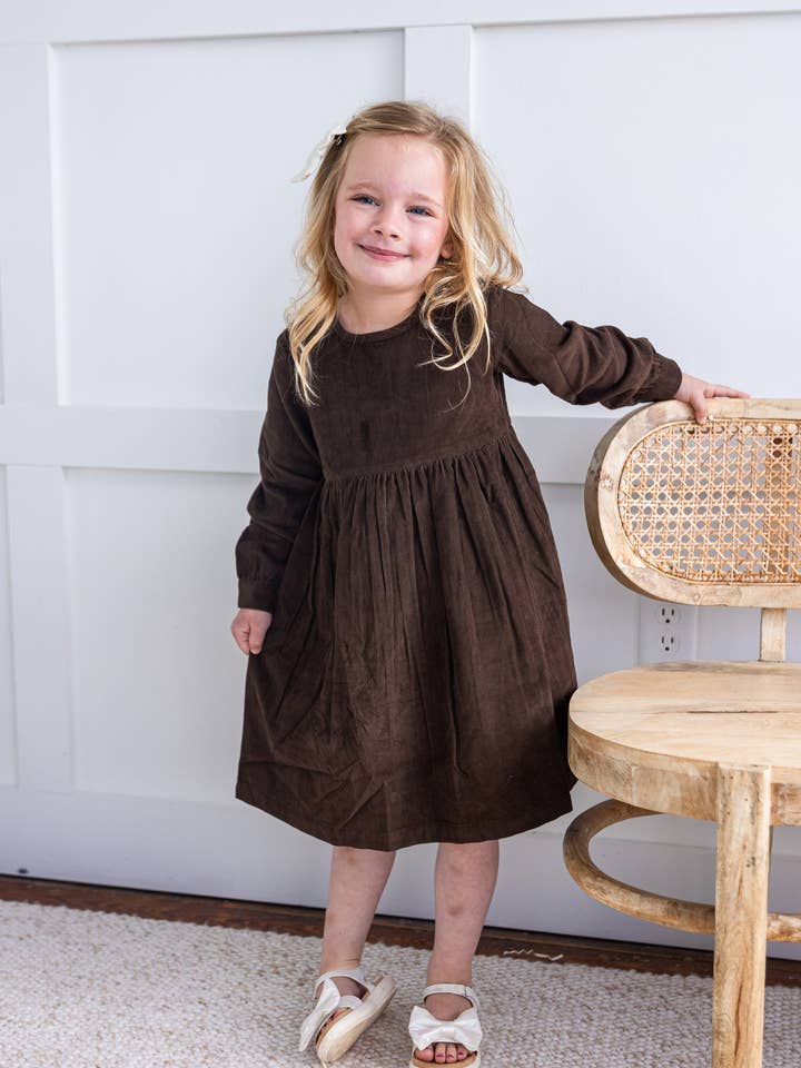 Yo Baby – wholesale Klänning – Barn – Brun Corduroy Långärmad Klänning: Spädbarn: Baby