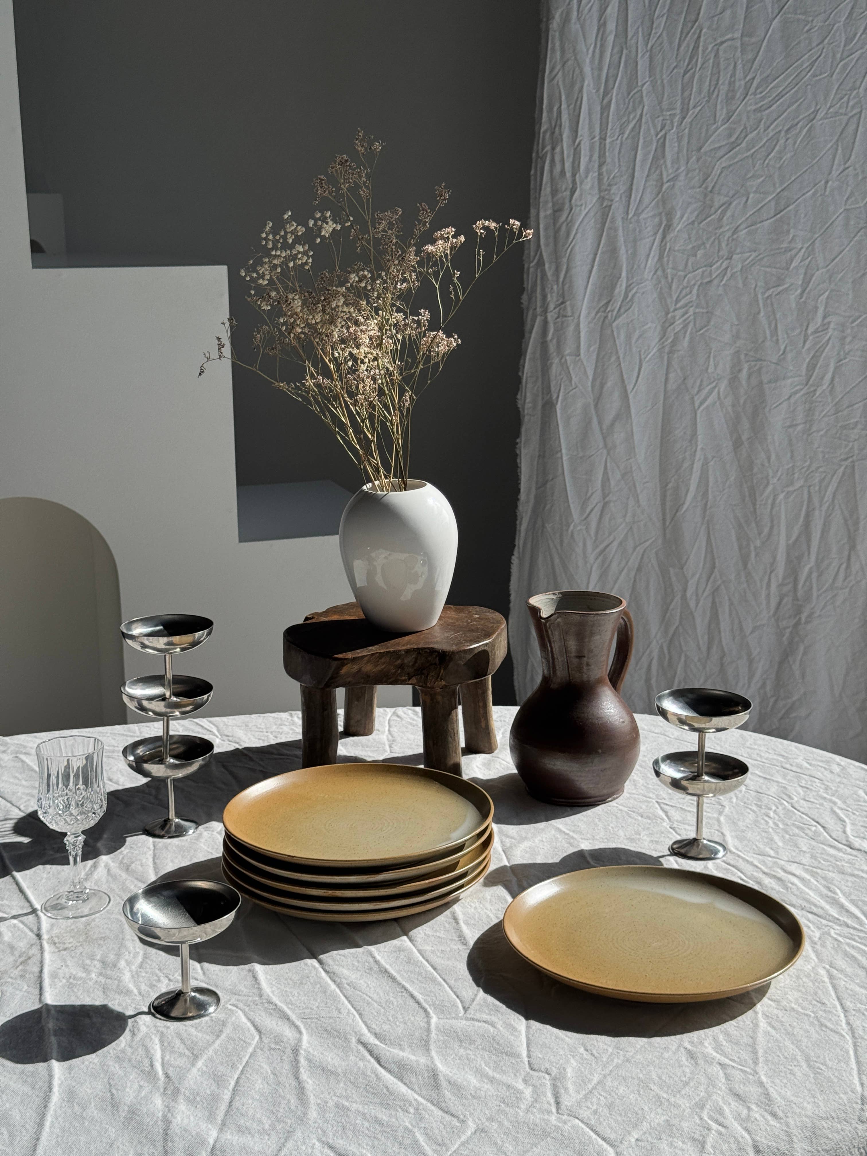 Office Objets - Wholesale Dinner Plate - Set of 6 stoneware plates Village France D2425