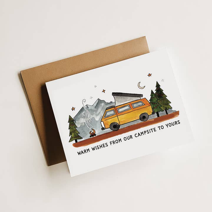 Carte de vœux Warm Wishes pour les vacances de camping pour la vente par Sticker Girl