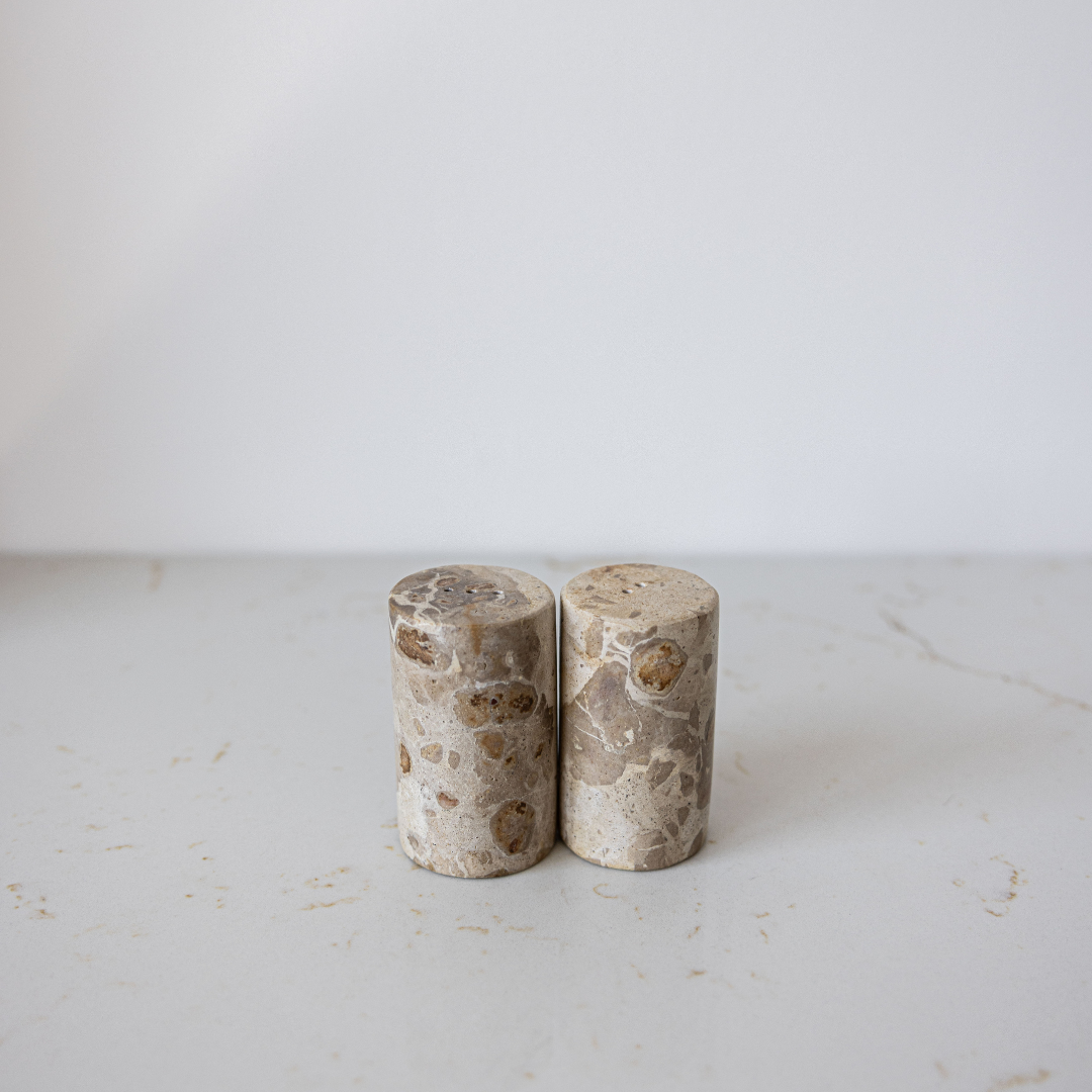 Luxe B Co – Engroshandel Salt- og peberbøssesæt – Chokolademarmor salt- og pebershakere7