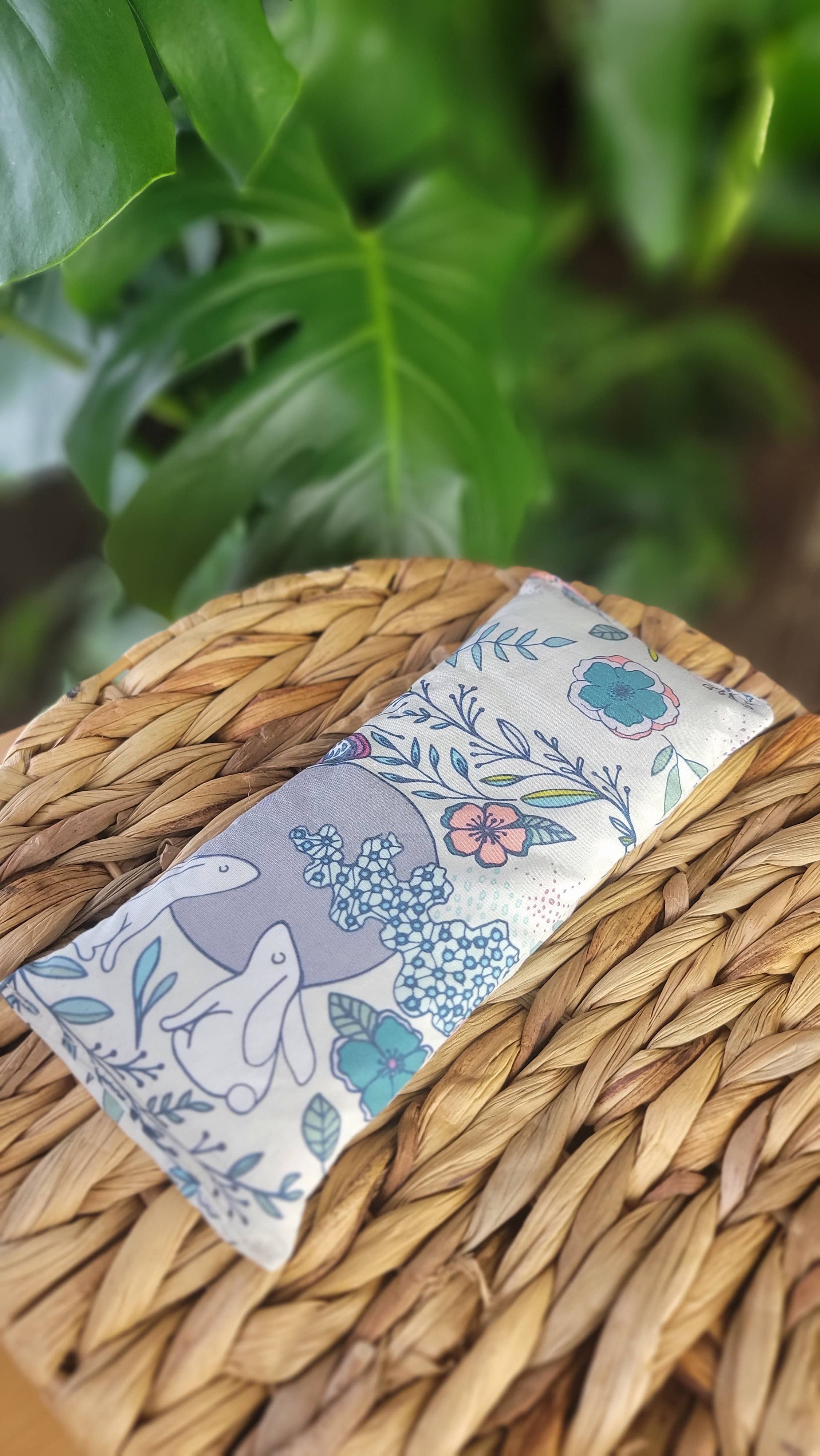 Calm Your Vibes - Vente Oreiller de spa/de thérapie - Housse lavable pour coussin yeux en coton 100 % - Forme cœur et cou28