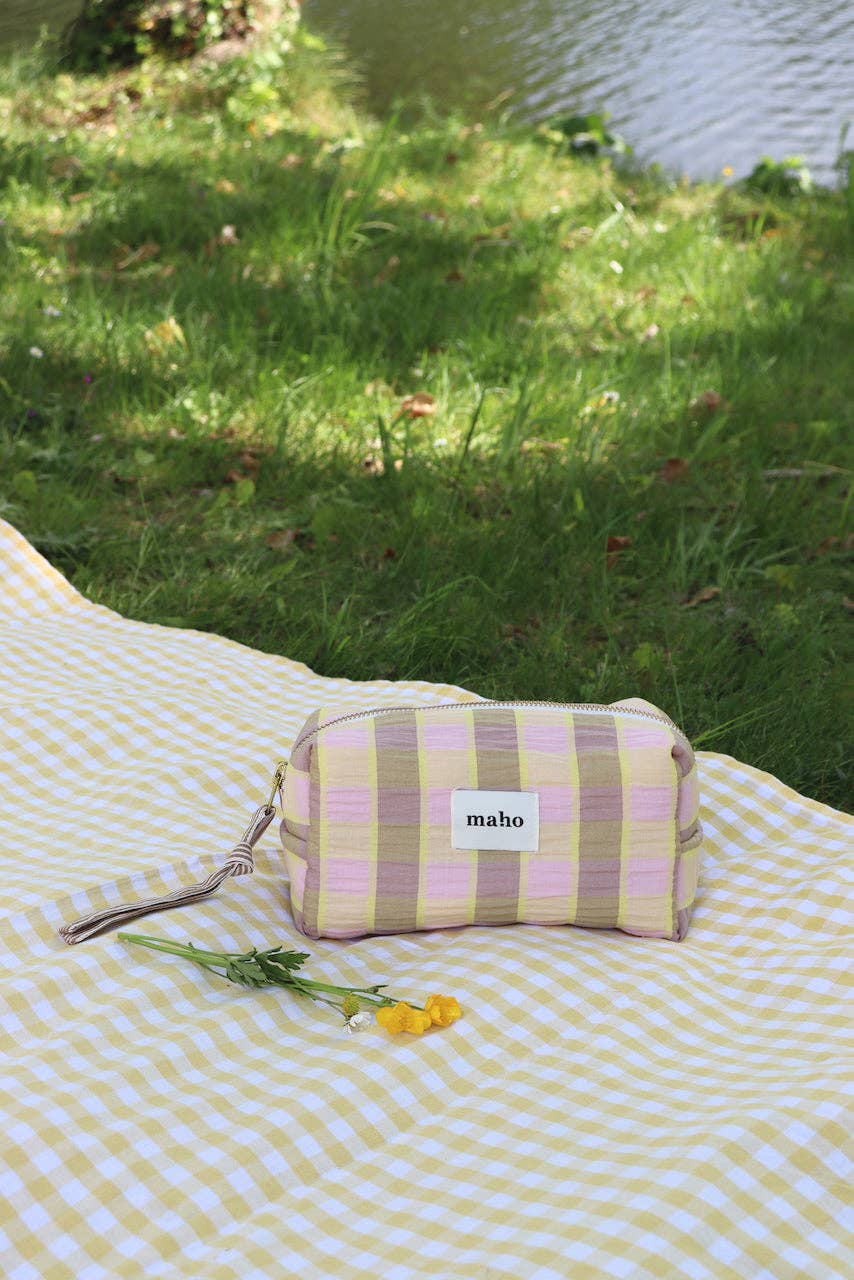 Maho - Wholesale Toiletry Bag - Women's - Claudia Seersucker5