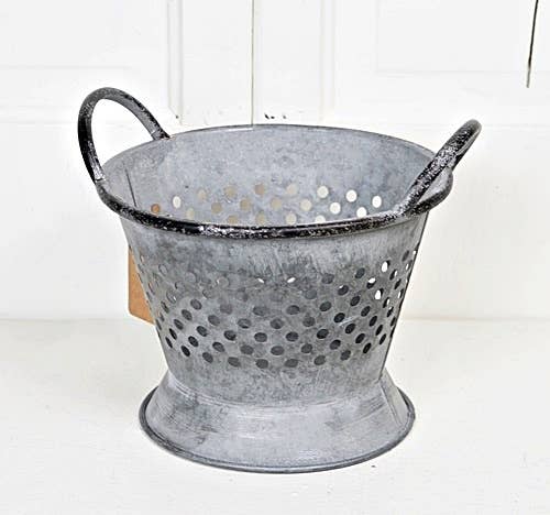 Holiday Depot Inc. - Wholesale Decorative Tabletop Object - M10226- Tin Colander-