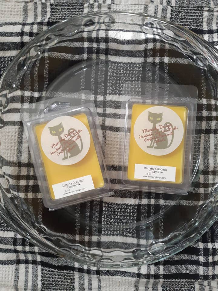 Tarte à la crème à la banane et à la noix de coco pour la vente par Mercedy Design Handmade Soy Wax Melts