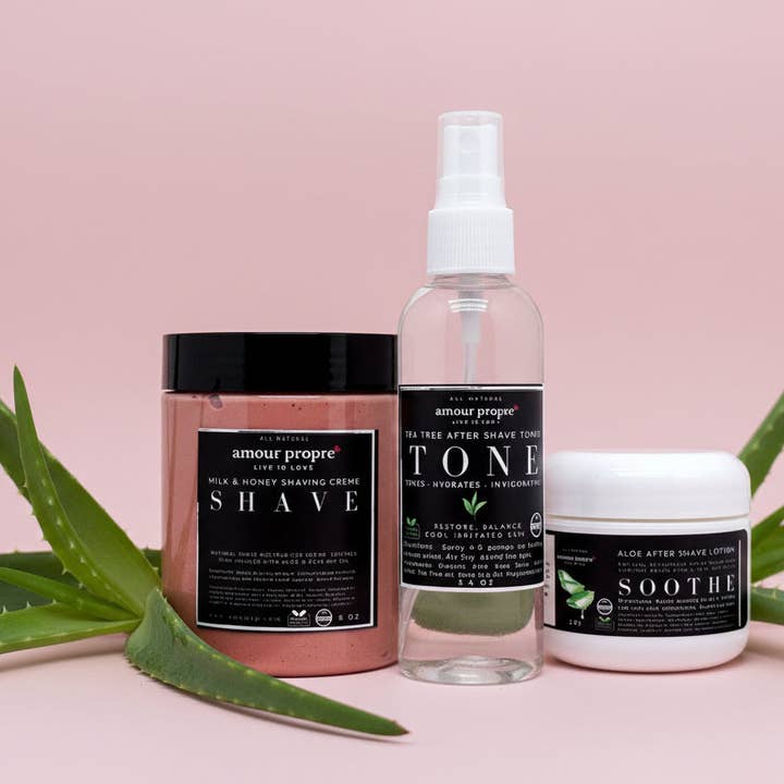 Naturligt Barberingssæt | Aromaterapi | Barber, Tone, Berolig | Fugtighedsrig Formel | Unisex | Naturlig & Økologisk | Fantastisk Gaveidé GRATIS FRAGT! for engroshandel hos Amour Propre