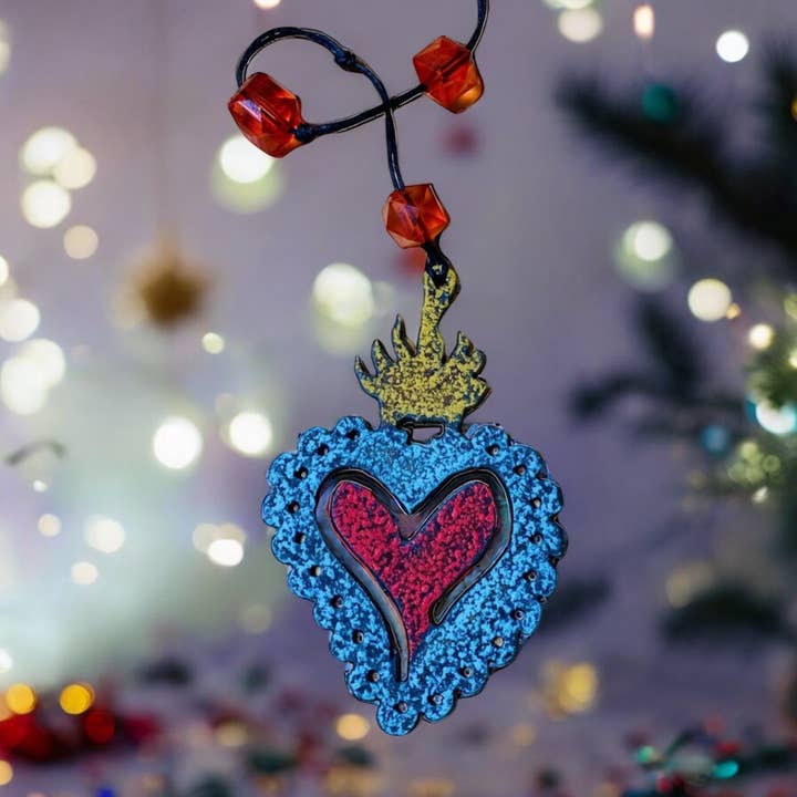 Whimsies - Wholesale Ornament - Milagro Heart ornament girlfriend Valentines Christmas USAÂ