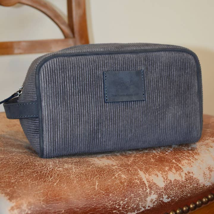 Astuccio da toilette Care Blu Chiaro per la vendita all'ingrosso da parte di JAQK