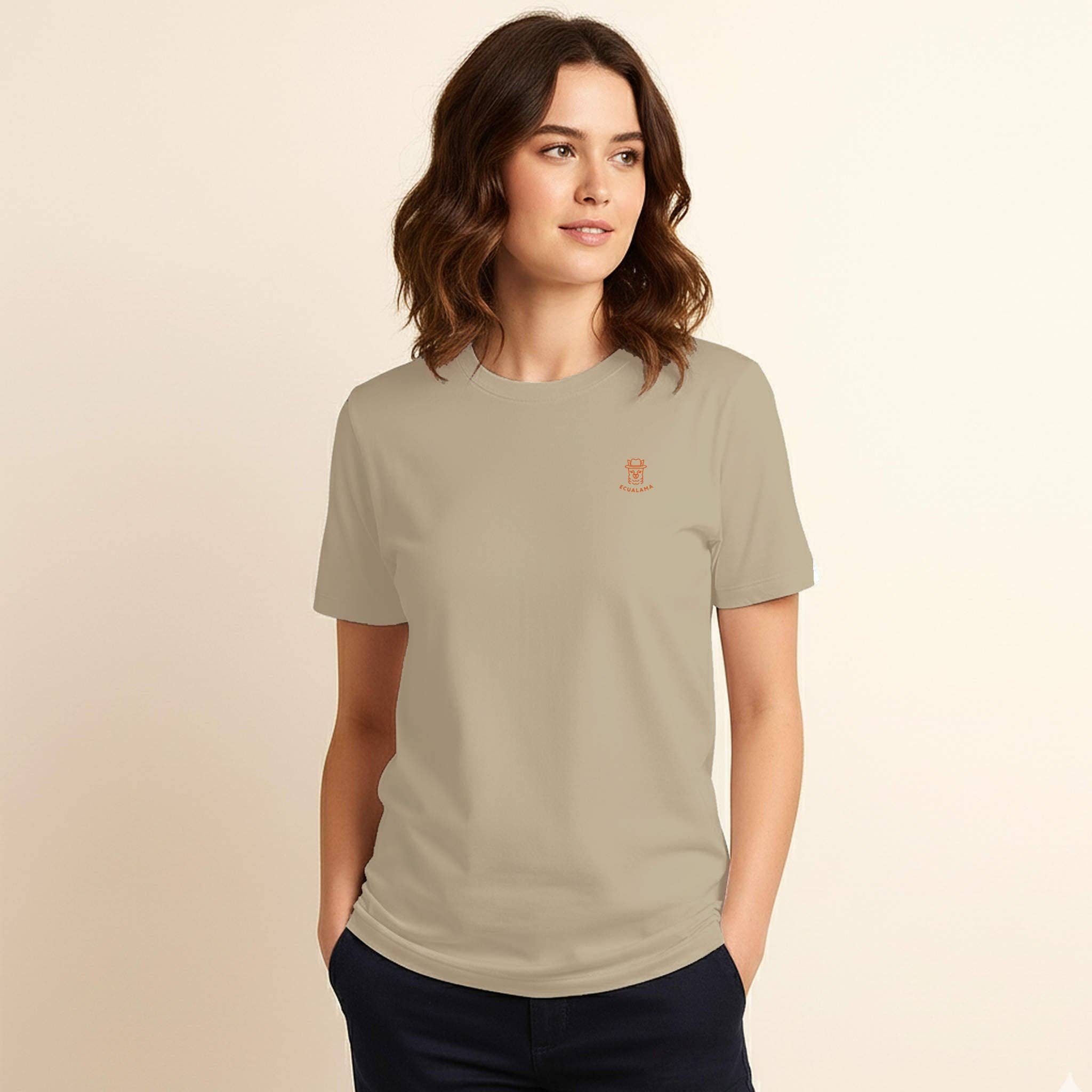 ECUALAMA – wholesale T-shirt – Unisex – 100% Organic Cotton Premium Unisex T-Shirt - Soft Cotton Blend, Fair-Trade - PACHAMAMA SAND (logo sand beige)2