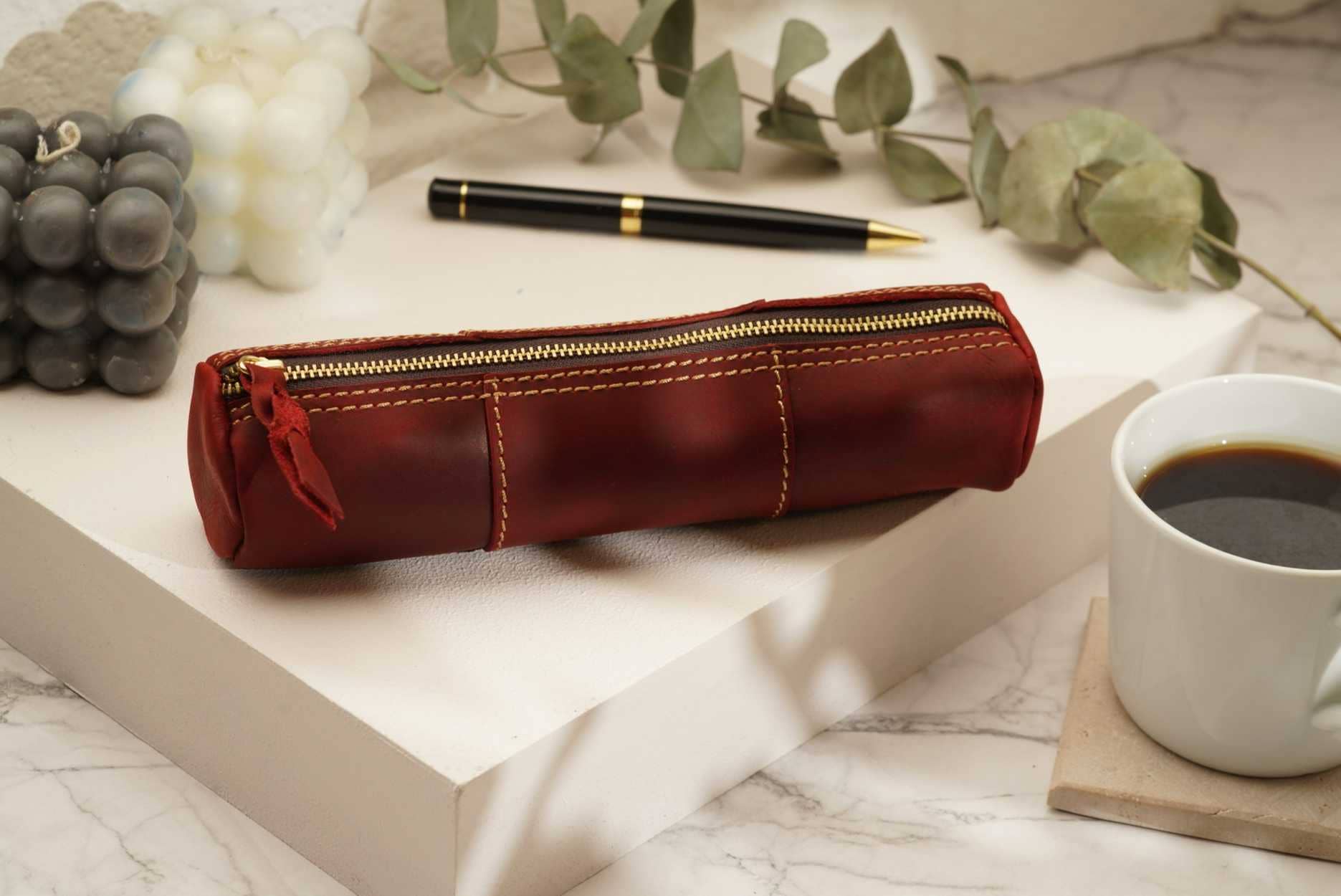 American Leather Goods - Wholesale Pencil Case/Pouch - Leather Pencil Case, Make-up Brush Holder, Pen Holder1