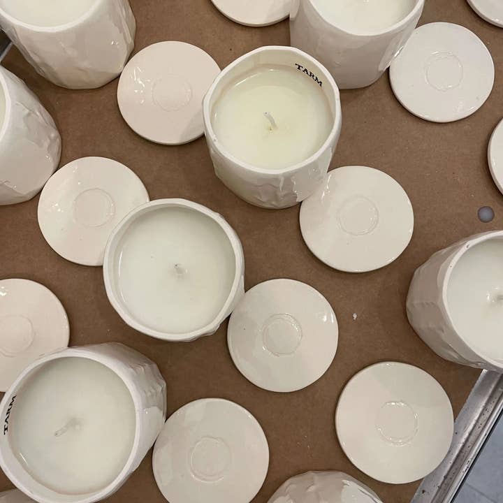 Glim & Glam - Wholesale Jar/Filled Candle - HANDMADE CERAMIC SOY CANDLE TARM