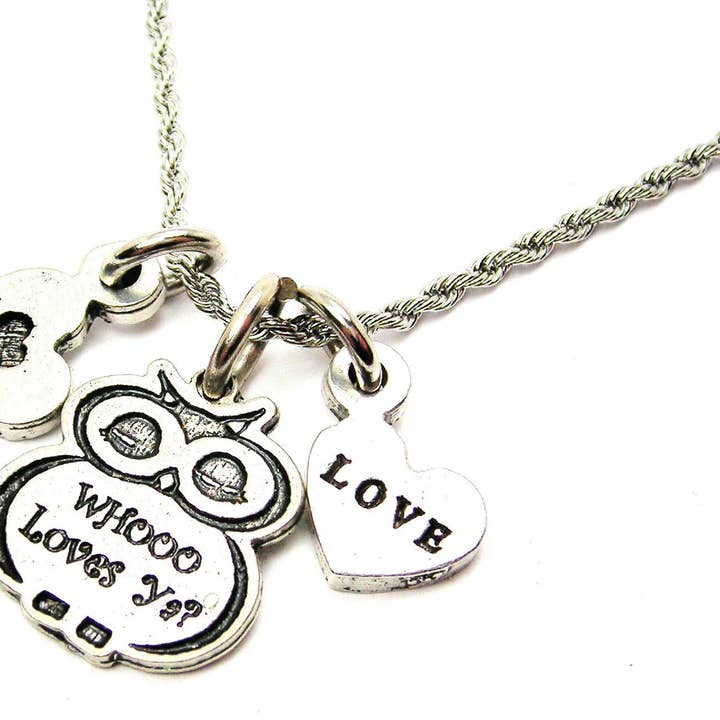 Whooo ti ama? Collana in acciaio inox con gufo per la vendita all'ingrosso da parte di Chubby Chico Charms
