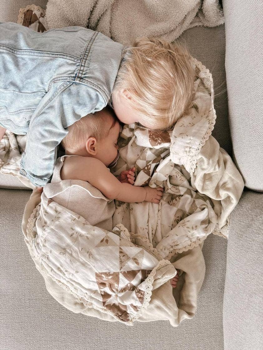 Ellie and Layne - Wholesale Bedding blanket – Kids & Baby - Ivy Quilted 6 Layer Gauze Blanket9