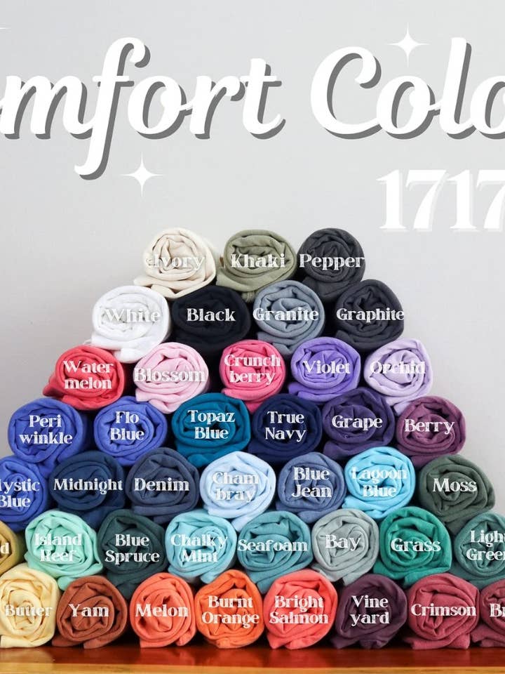 Funky Monkey - Wholesale T-Shirt (Graphic) - Women's - Oh Come Let Us Adore Him Short Sleeve Tee1