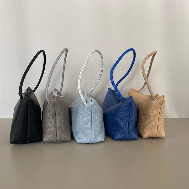 Marieke Jacobs - Wholesale Pouch - Women's - CORD pouch - leather - grayscale tones