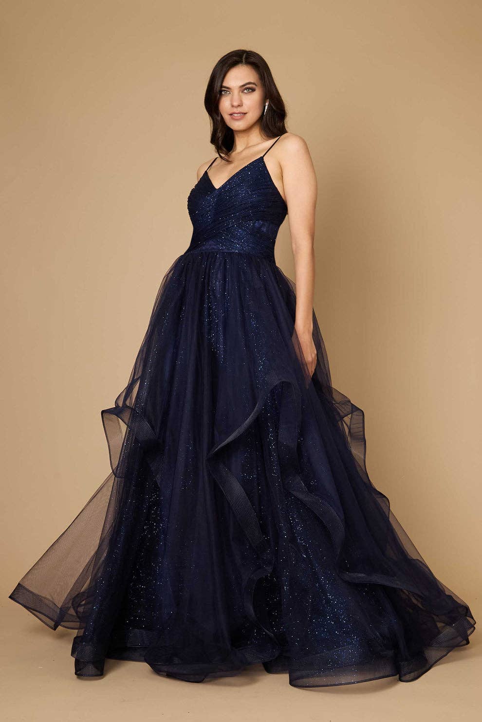 Kos Couture - Vente Robe de soirée – femme - Robe de bal en tulle fluide avec paillettes et décolleté en cœur.11
