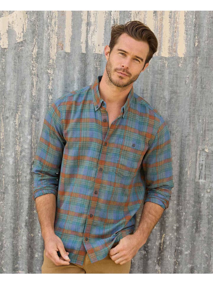 Toad&Co - Wholesale Button Down Shirt - Men's - Airsmyth Long Sleeve Shirt F25
20