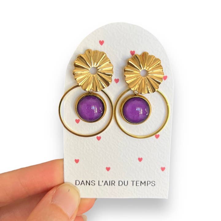 Boucles d'oreilles bohèmes violettes finition dorée ou argentée pour la vente par Dans l'Air du Temps Bijoux