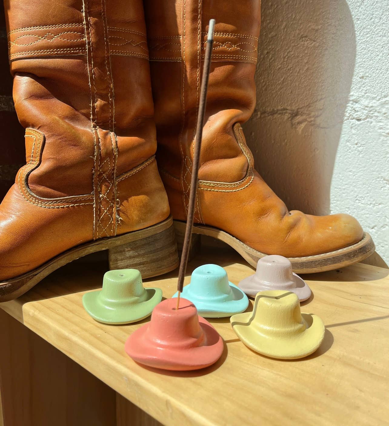 Fire and Moth Co - Wholesale Incense Holder - Colorful Concrete Cowboy Western Hat Incense Holder2