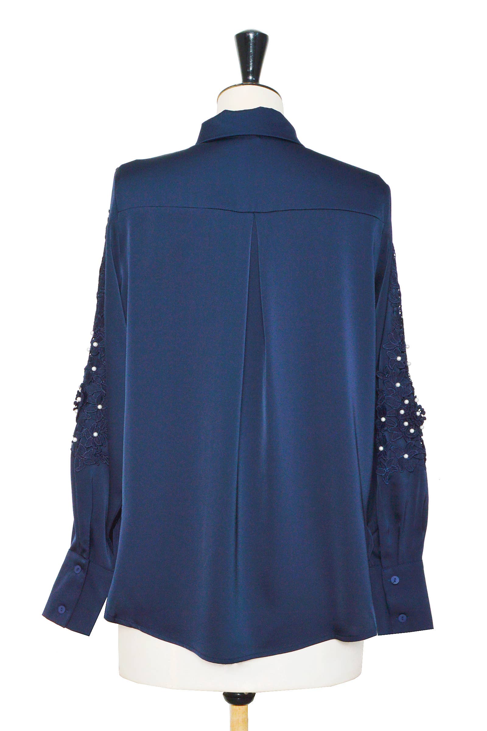 ELLI WHITE - Wholesale Button Down Shirt - Women's - Shirt adorned with embroidery and beads18