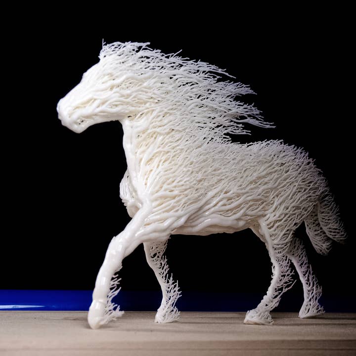 Weißes ausgewachsenes Pferd für den Großhandel von 3DOfficeAT