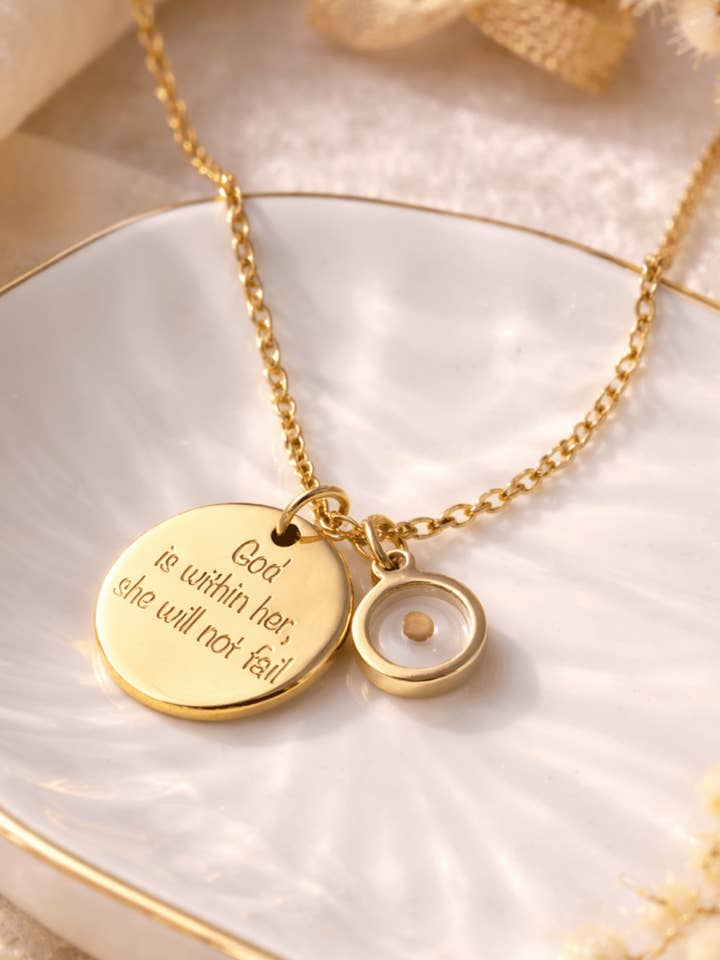 "Gott ist in ihr" Senfkorn-Anhänger Halskette-W für den Großhandel von Swaary