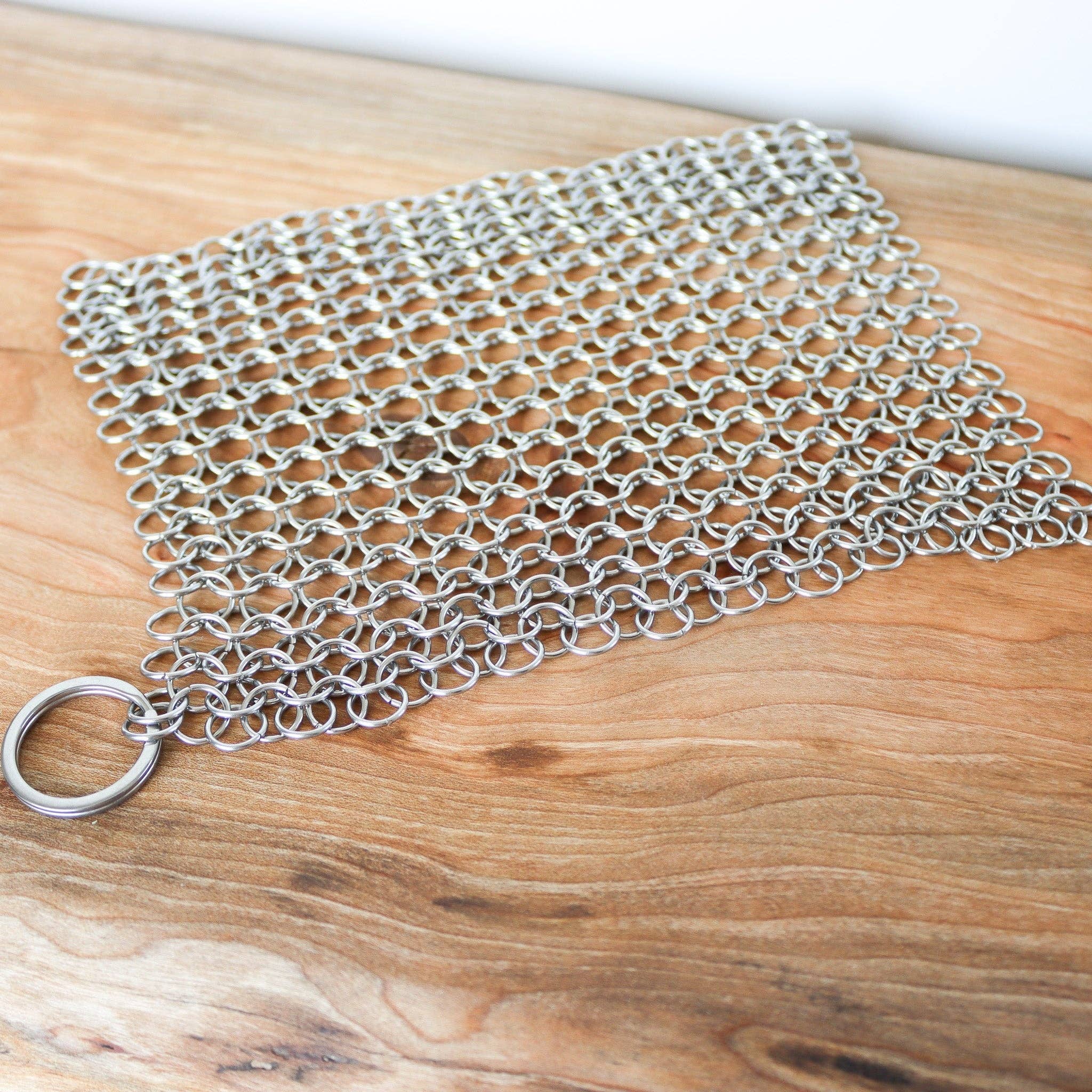 Town & Earth - Wholesale Cleaning Sponge - Chainmail Scrubber | Metal Dish Scrubber | Kitchen Accessories1
