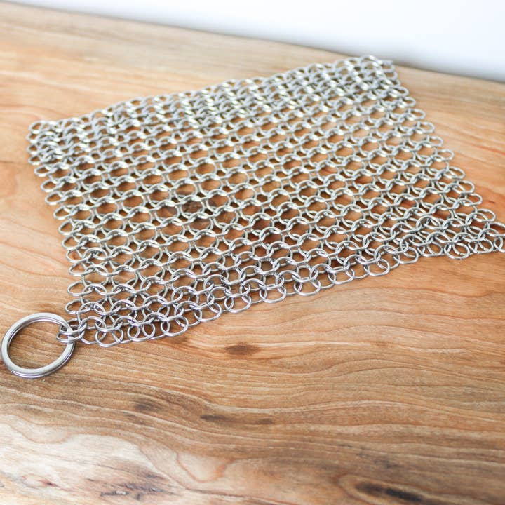Town & Earth - Wholesale Cleaning Sponge - Chainmail Scrubber | Metal Dish Scrubber | Kitchen Accessories1