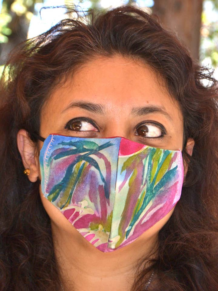 Masque Visage pour la vente par Poshaq Hand Painted Silk