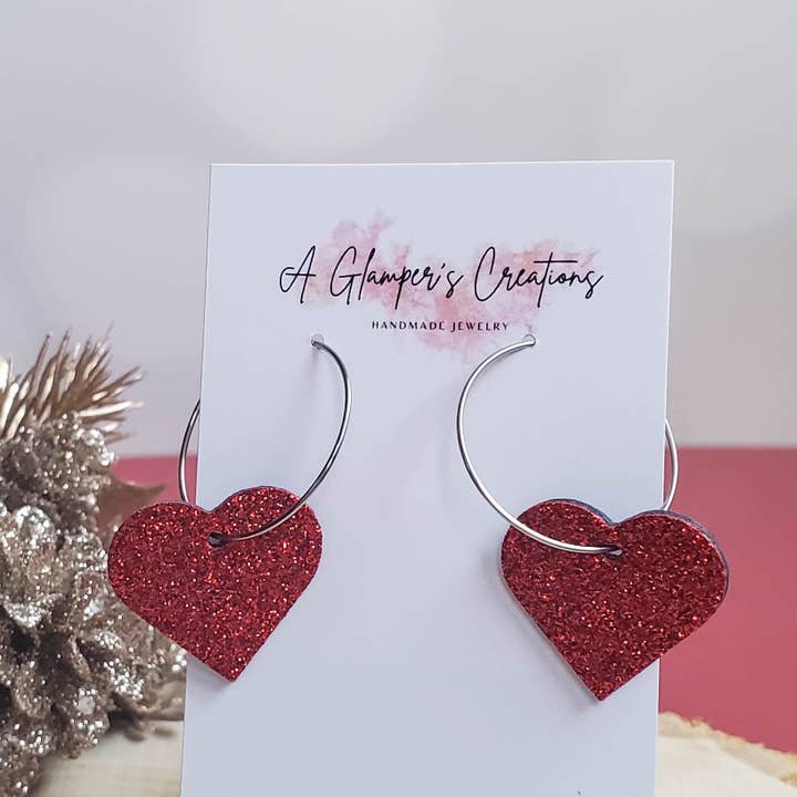 Pendientes de aro con forma de corazón rojo para el día de San Valentín para venta al por mayor de A Glamper's Creations LLC