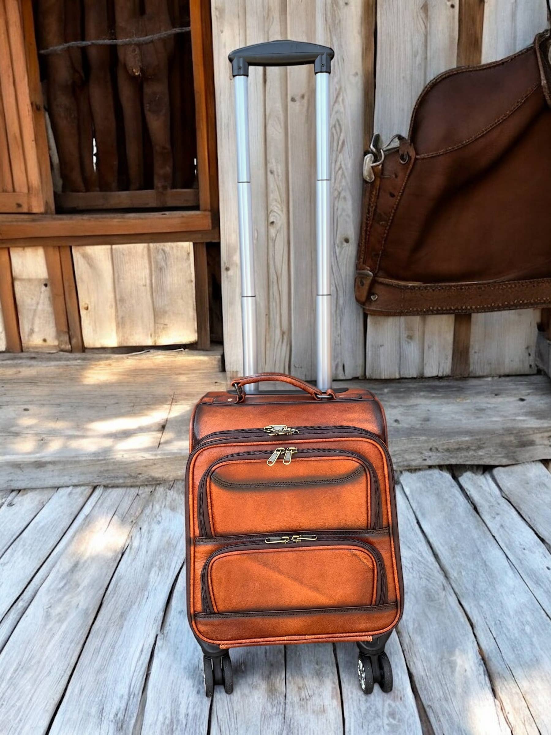 Western Linens - Wholesale Luggage - Burn Leather Rolling Suitcase Carry Luggage 4