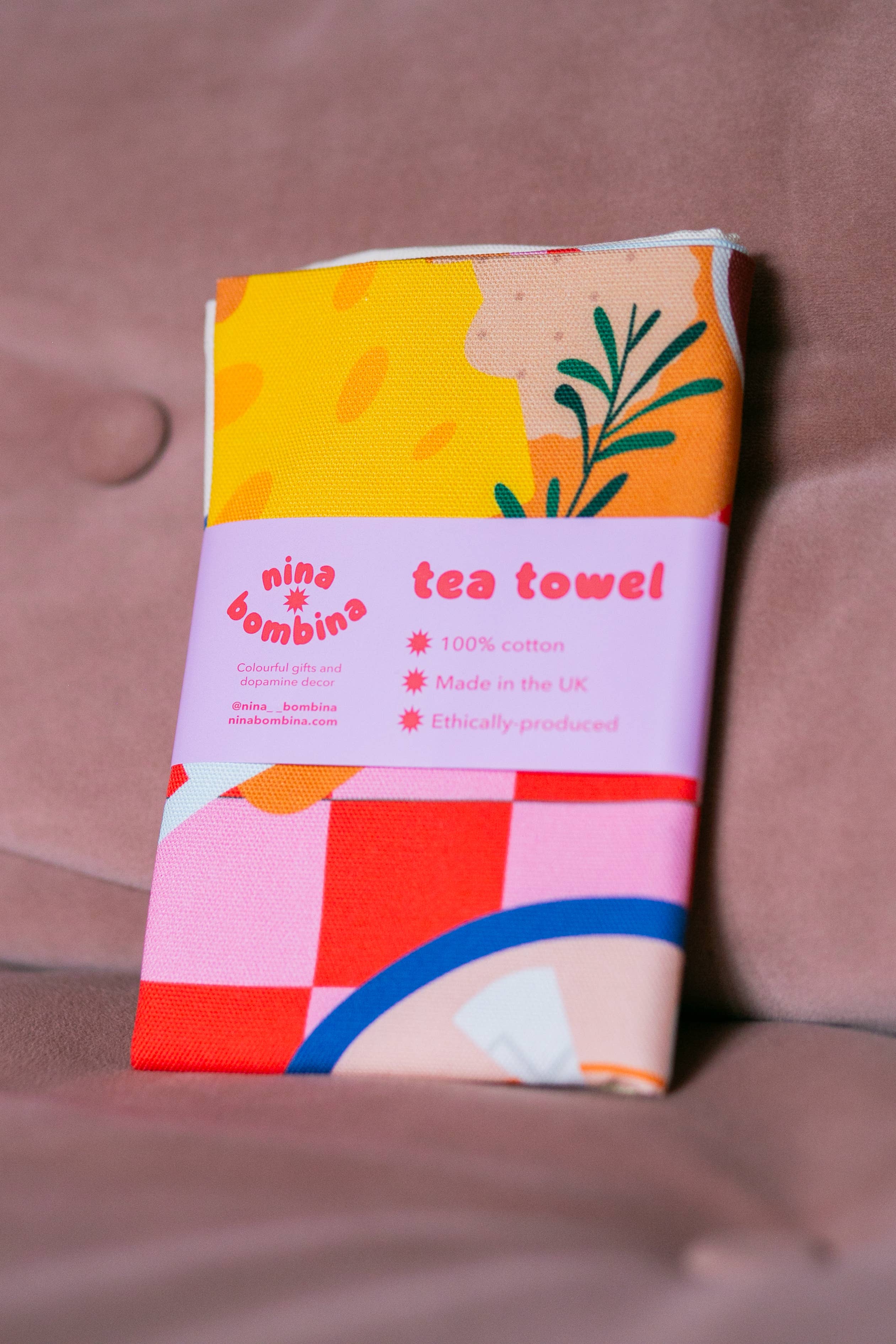 Nina Bombina – wholesale Tea towel – Tea towel cotton | Kitchen decor | Cheese wine food checkered2