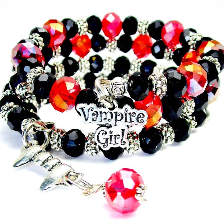 Vampyr pige krystal wrap 2pc armbånd Vampire hugtænder for engroshandel hos Chubby Chico Charms