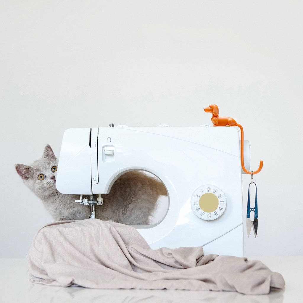 Monkey Business Design USA LLC - Wholesale Wall Hook - Dog Tail Hook For Computer Accessories | Rusty4