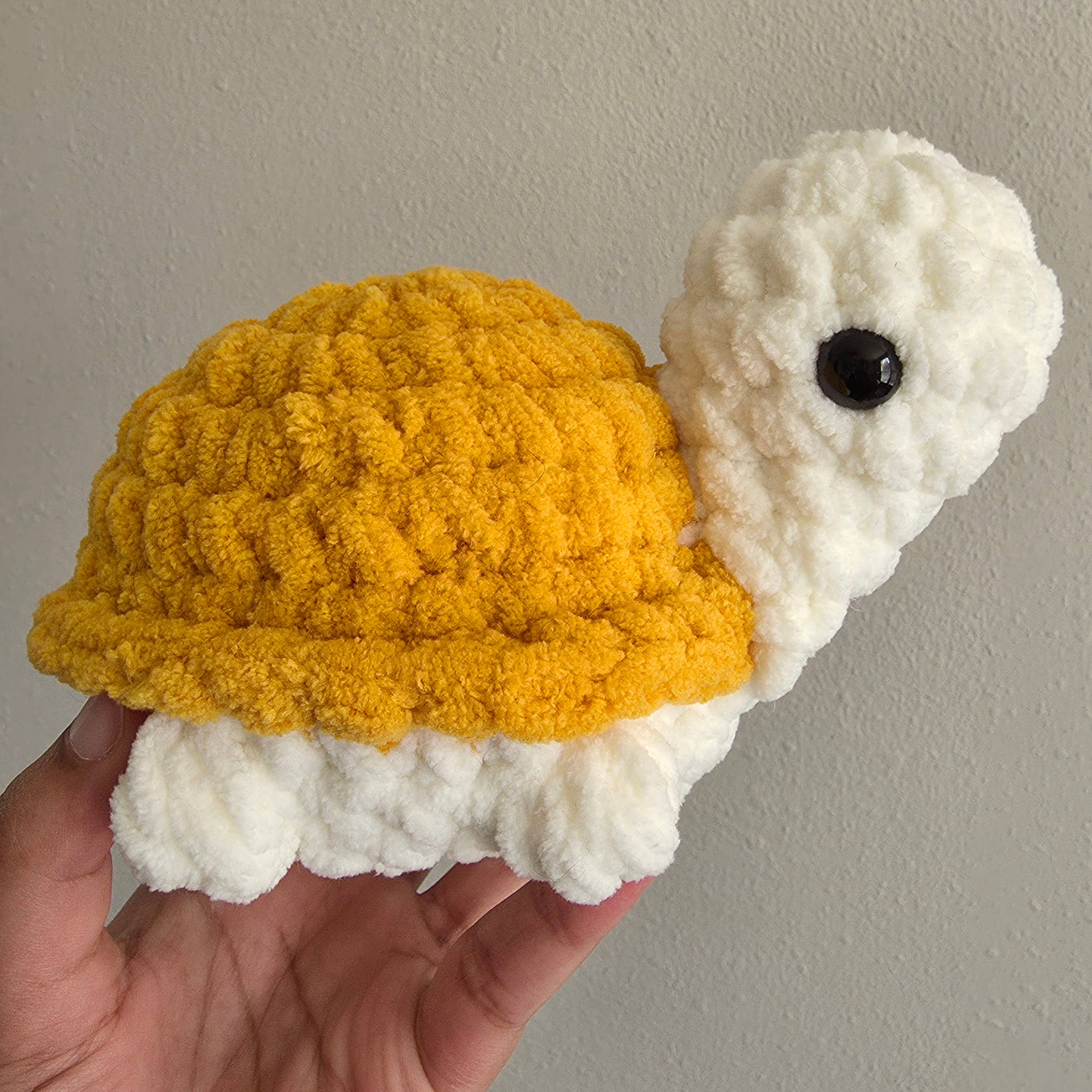 Katie Alay – wholesale Stuffed/plush toy – Kids & baby – 6" Crochet Turtle Plushies (Limited Edition)3