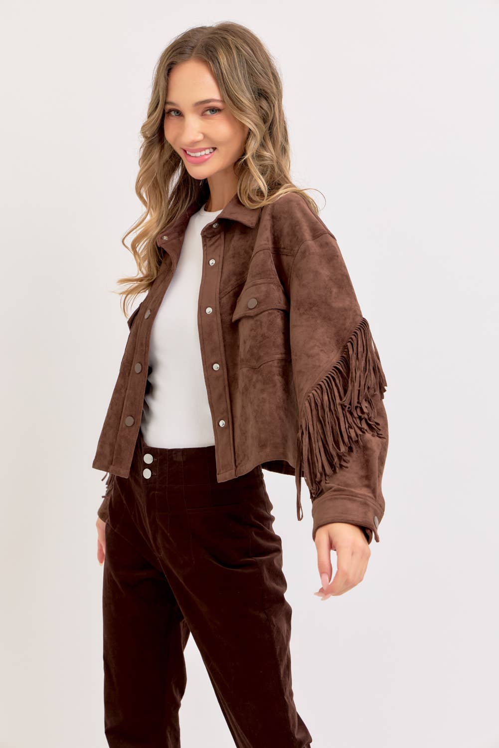 Sweet Lovely by Jen – Großhandel Hemdjacke/Shacket – Damen – Western-inspirierte Wildleder-Shacket42