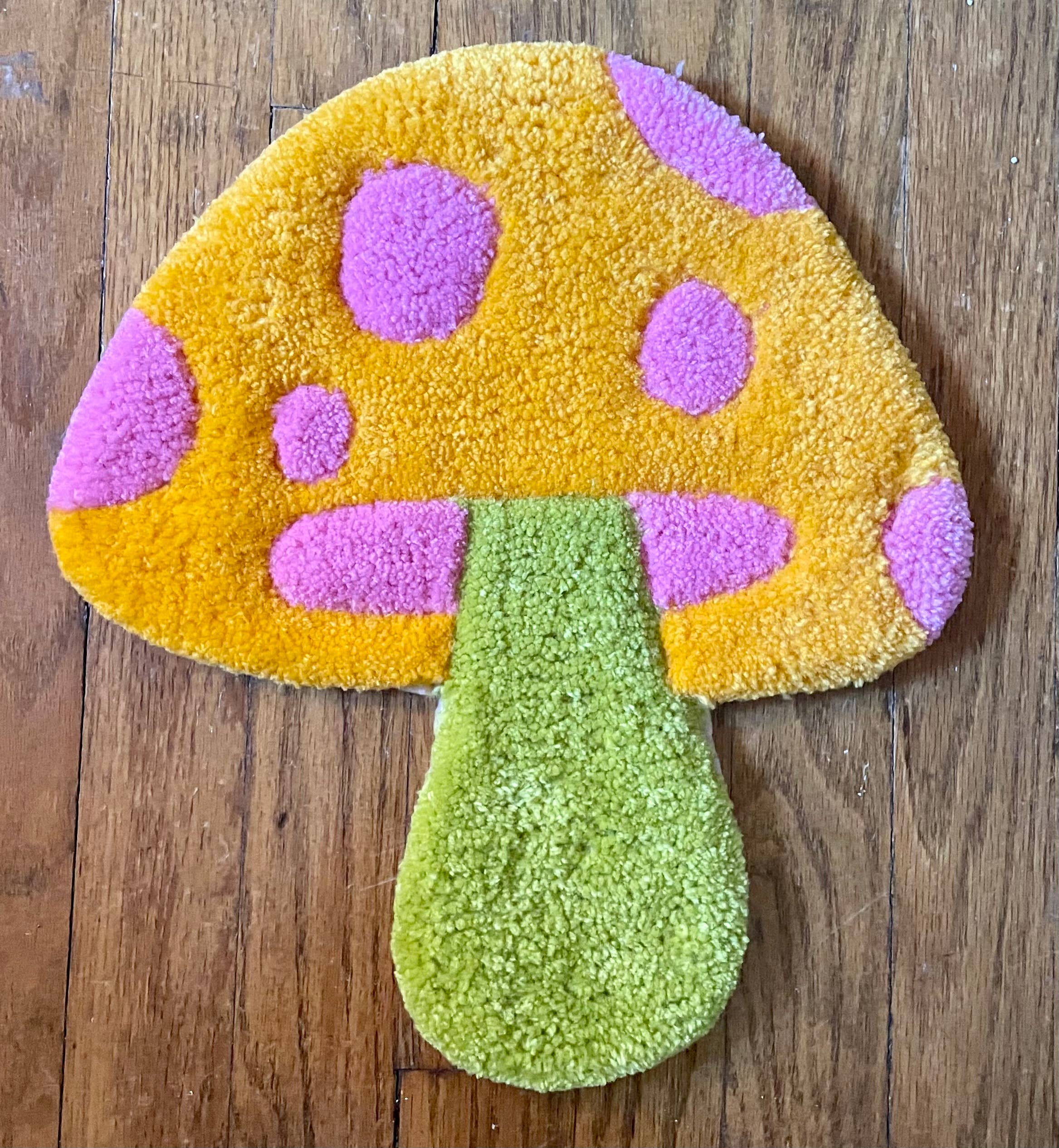 Hi Cutie - Wholesale Wall Accent - Mushroom Wall Hanging13