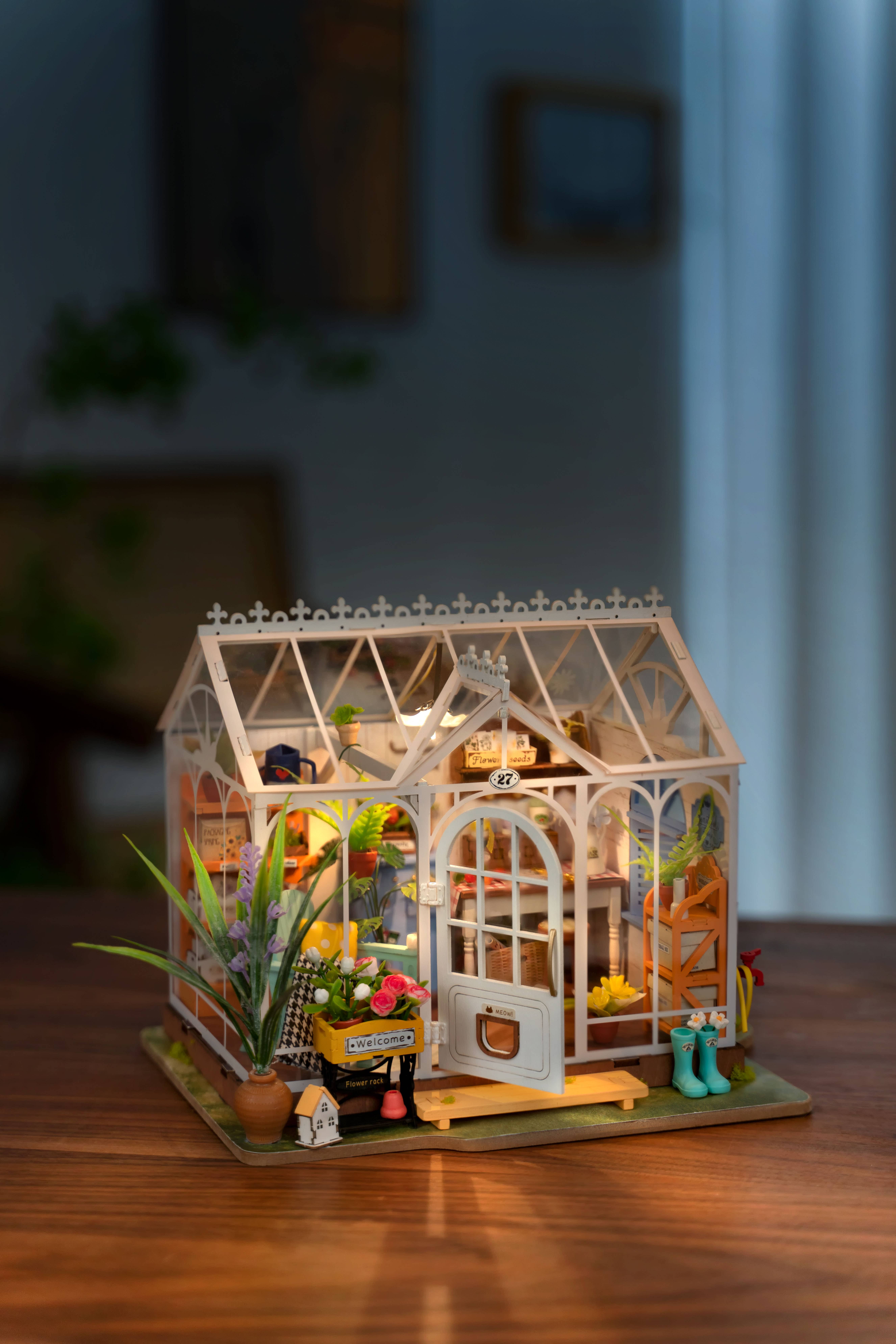 Hands Craft - Wholesale DIY Craft Kit - DIY Miniature House Kit: Dreamy Garden House15